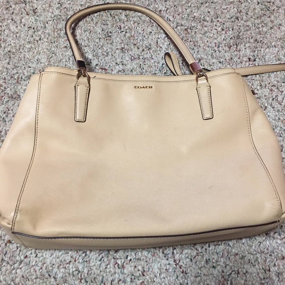 Genuine Coach Leather Purse/Handbag/satchel